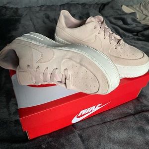 Womens Nike AF1 Platform Size 8.5
